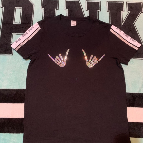 RARE VS PINK Halloween T-Shirt - Picture 2 of 3